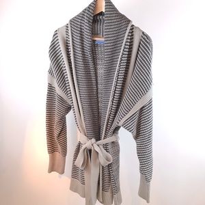Vera Wang hooded cardigan. XL